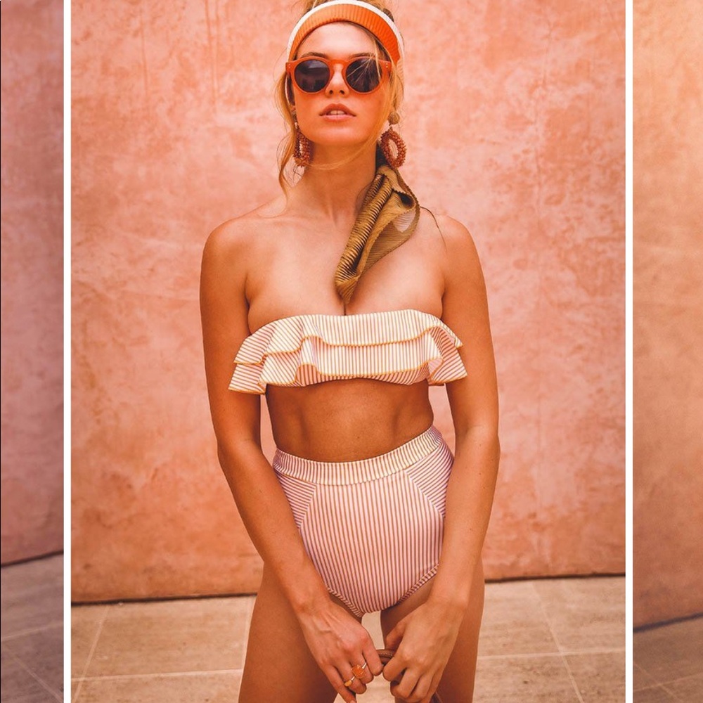 NWT frankie bikini Aava swimsuit set! Size M